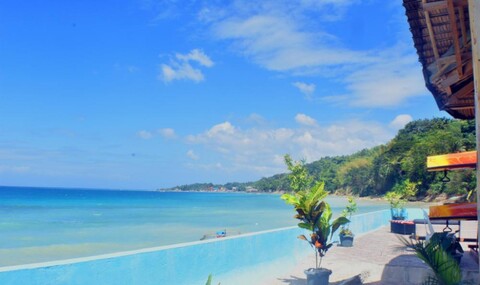 밤부 비치하우스