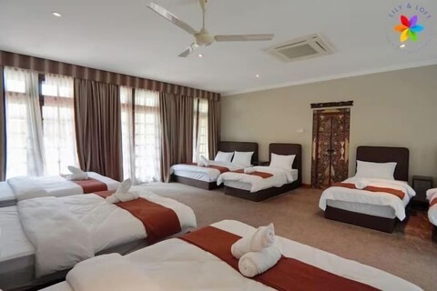 30P Luxurious Balinese Villa
