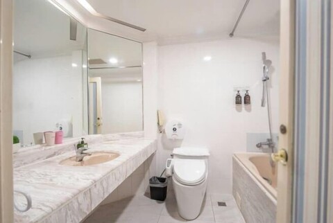 Ohotel
