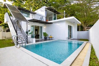 나리야 베이프런트 푸켓