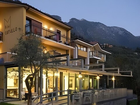 Hotel Catullo