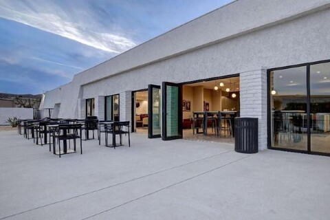 DoubleTree by Hilton Palmdale