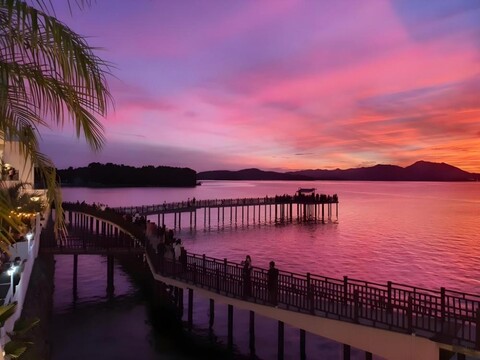 거제 온 더 선셋 룸 1호