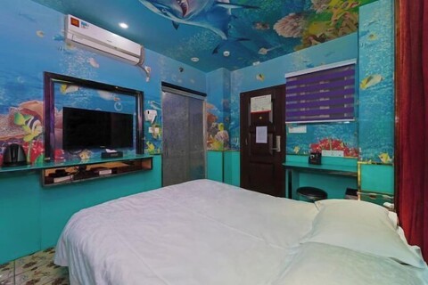 Hongman Fashion Hotel