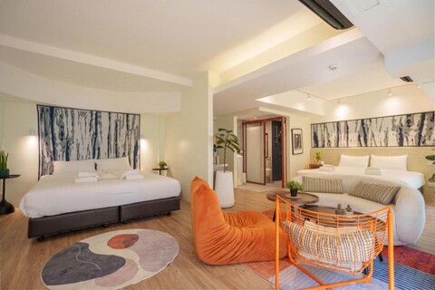 ZAYN Phrom Phong Hotel - Near Skytrain Phrom Phong Station