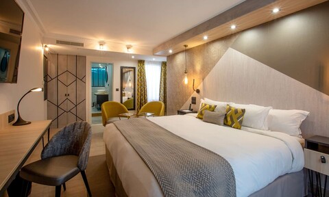 베스트 웨스턴 플러스 오페라 바티뇰