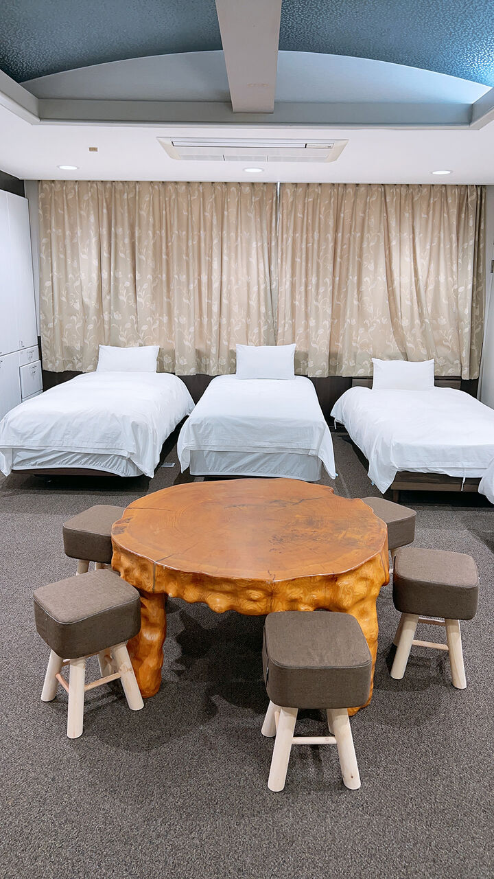 room detail thumbnail 0