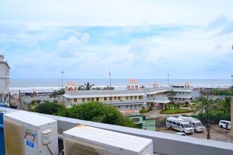 DhamStay Sai Sandpiper Partial Sea View Hotel Puri
