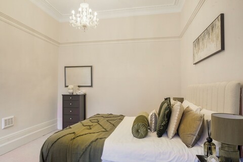 허트퍼드 플랫 8