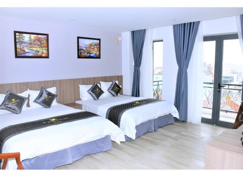 로얄 팜스 호텔