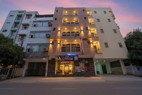 FabHotel Rose Residency