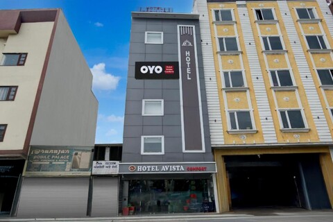 Hotel O by OYO Avista Comfort Indo Pak Bus Stand