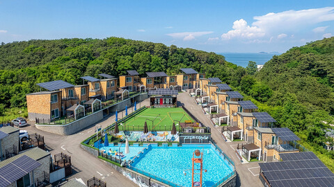 대부도(영흥도) 제피루스 온수풀독채펜션