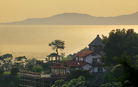 바다빛 노을 동산 