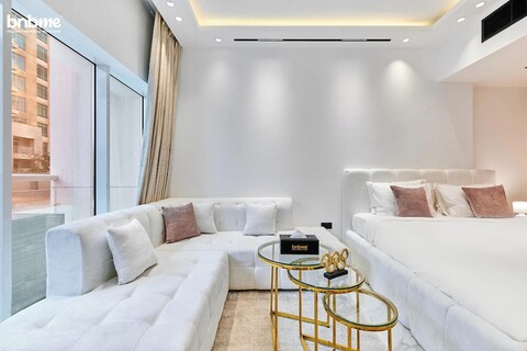 bnbme, 부르즈 알 누줌, 스튜디오