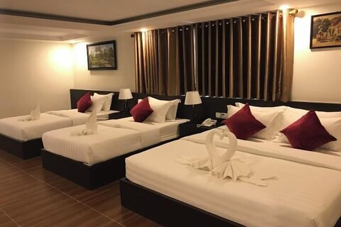 Apple Hotel Two