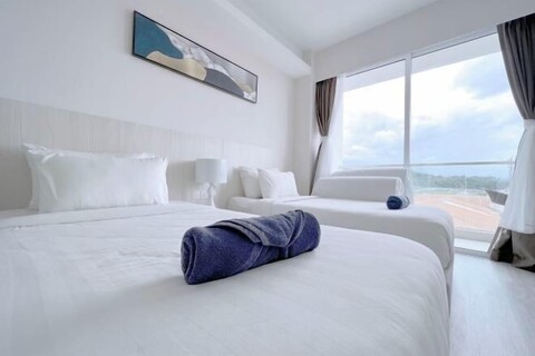 Restful Respite Tanjung Aru Inifnity Pool 2BR