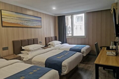 Huashuyi Hostel (Shanghai Kongjiang Road)