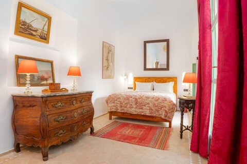 리아드 다르 두니아