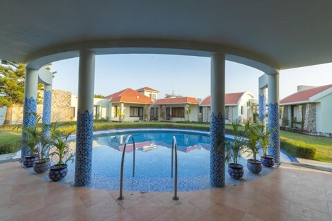 다미의 프라이빗 하우스 (1500m², 침실 3개, 프라이빗 욕실 3개)