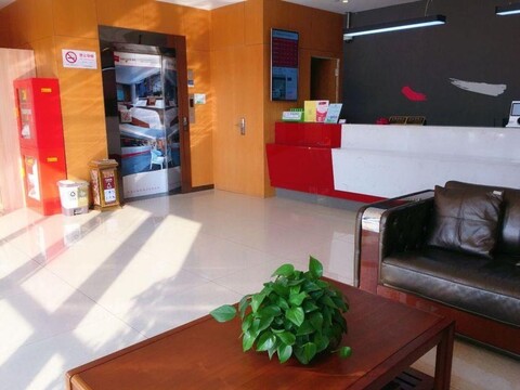 Shankee Chain Hotel (Shanghai Sheshan Business Center)