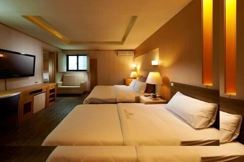 Hotel Noblesse, Yeoksam