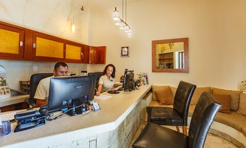 마야 빌라 콘도 호텔 앤드 비치 클럽