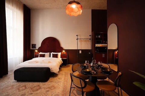 마룬 & 모스 레지던스