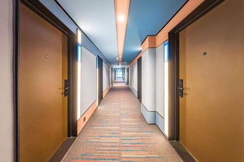 HanTing Hotel (West Coast Campus of the Affiliated Hospital of Qingdao University Subway Station)