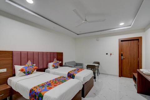 FabHotel Palm Tree