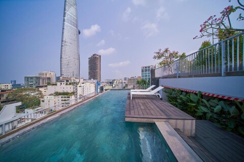 M 빌리지 호텔 톤 탓 담