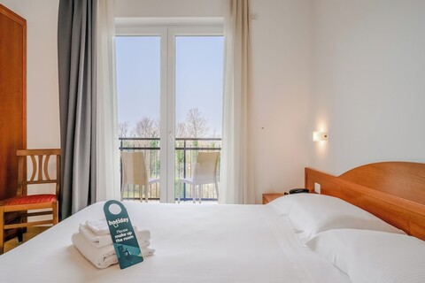 홀리데이 페스키에라 프라시노