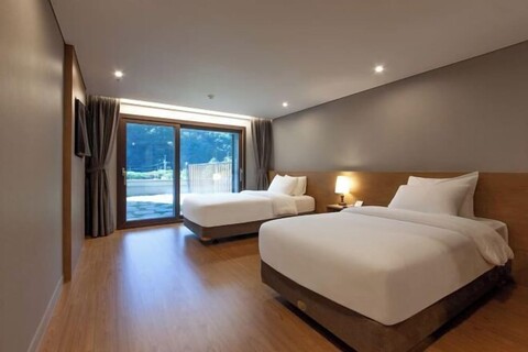 Petro Hotel