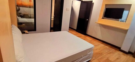 컬렉션 O 드라이브 인 모텔