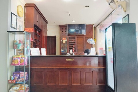 남룸 앳 마르고트 작사