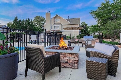 레지던스 인 바이 메리어트 시카고 디어필드