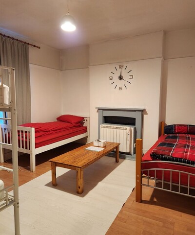 런던 싸구나숙소