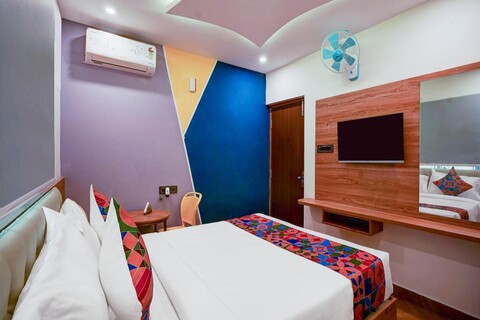 FabHotel SK OAK Suites - Mylasandra, Kengeri Satellite Town