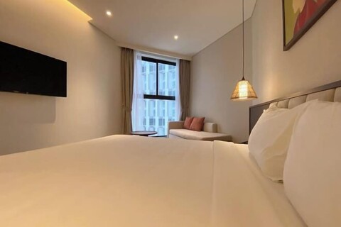 Couple & Co. Boutique Mandala