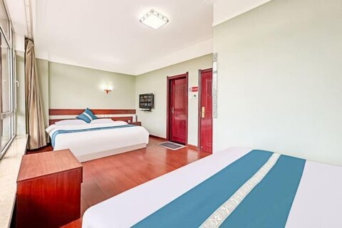 Cuihu Fashion Hotel