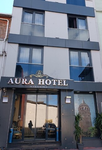 Aura hotel 