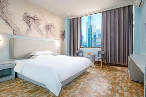 Yunduo Apartment (Foshan Zumiao Zhangye Culture Square)