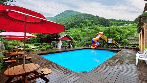 가평 계곡휴펜션 