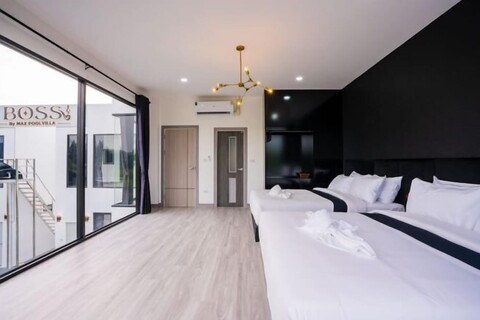Boss Luxury PoolVilla Pattaya Bang Saray Beach 8 Bedrooms