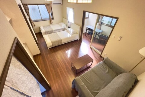 Shinjuku 11 mins Private kitchen and bathroom Up to 4 guests Newly renovated Garden villa