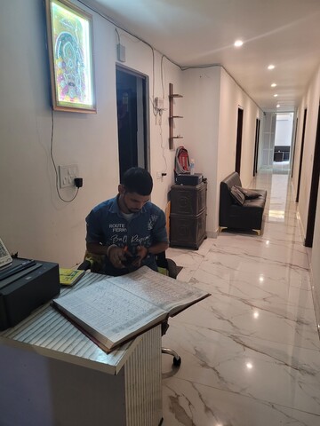 룸샬라 호텔 스콜피오