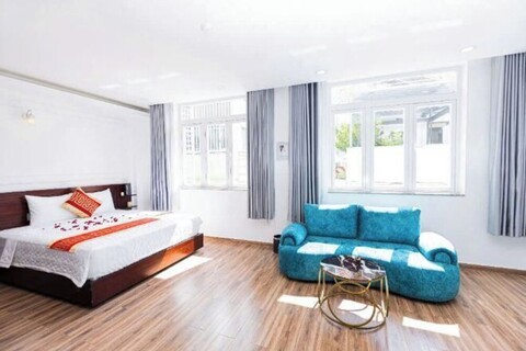 Phu Gia Hotel 99-101 Him Lam