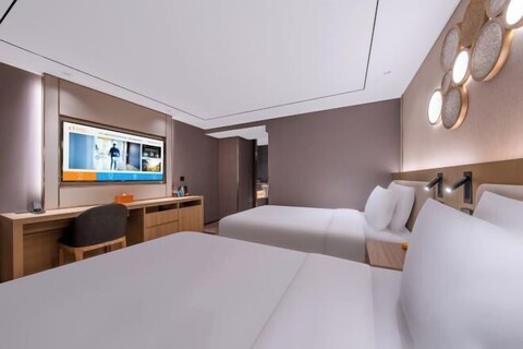 Orange Hotel (Beijing West Railway Station)