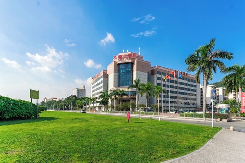 셴젠 에어포트 호텔, 바오안 공항