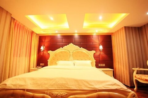 Yueshangchen Boutique Hotel